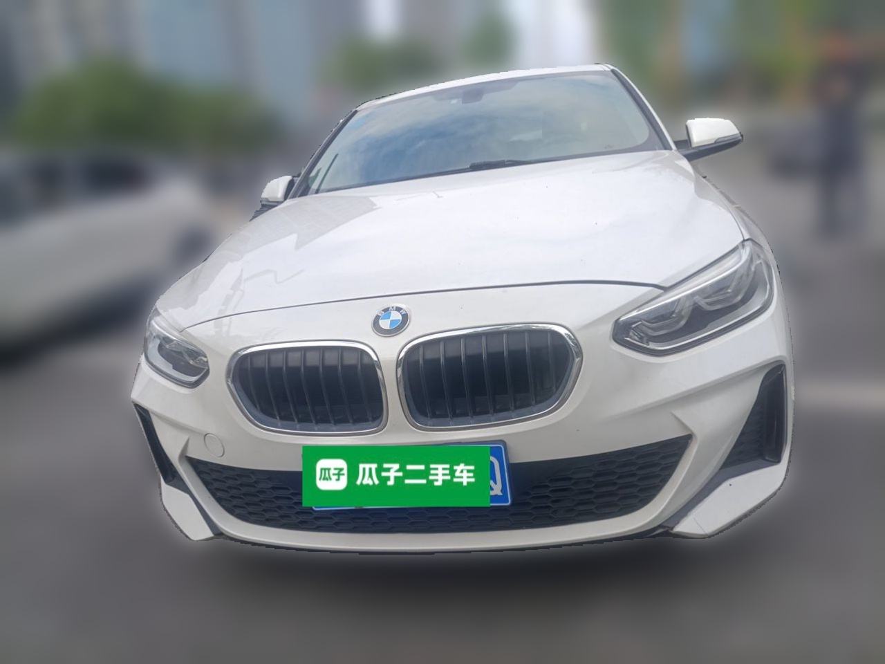 BMW 1-Series - фото 1