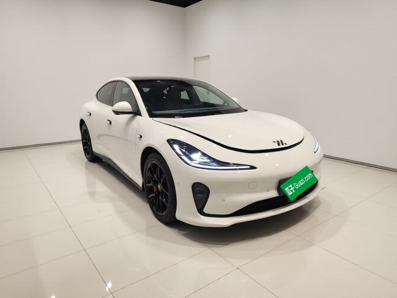 IM Motors L6 - фото 2