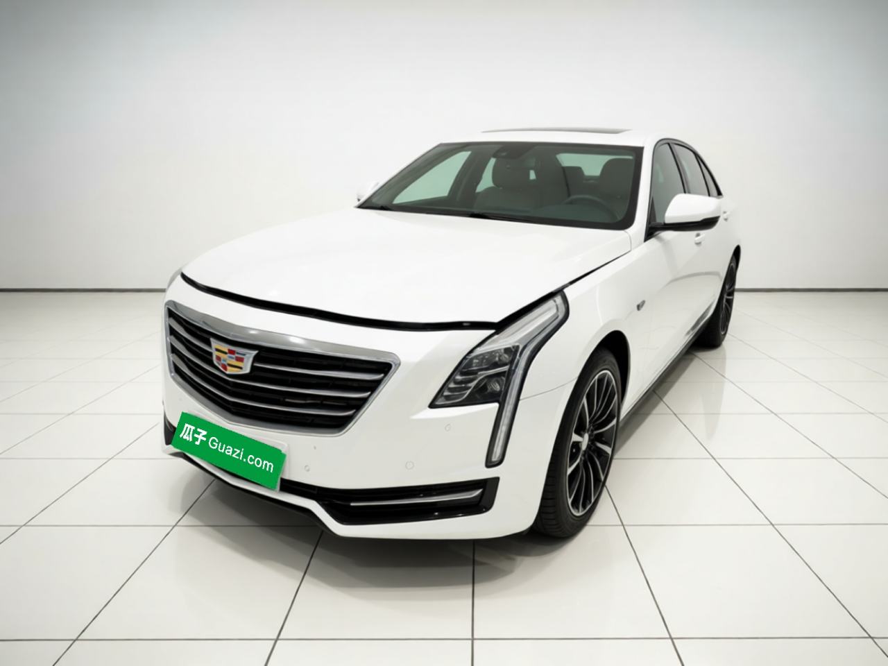 Cadillac CT6 - фото 0