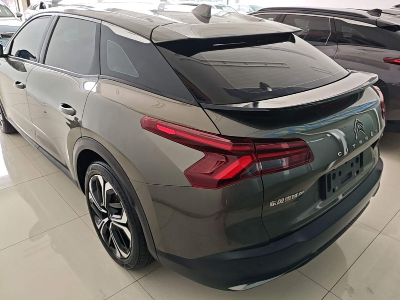 Citroen C5 X - фото 3