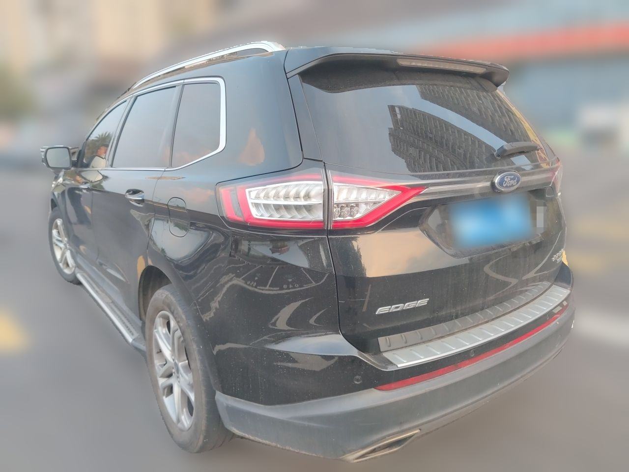 Ford Edge - фото 3