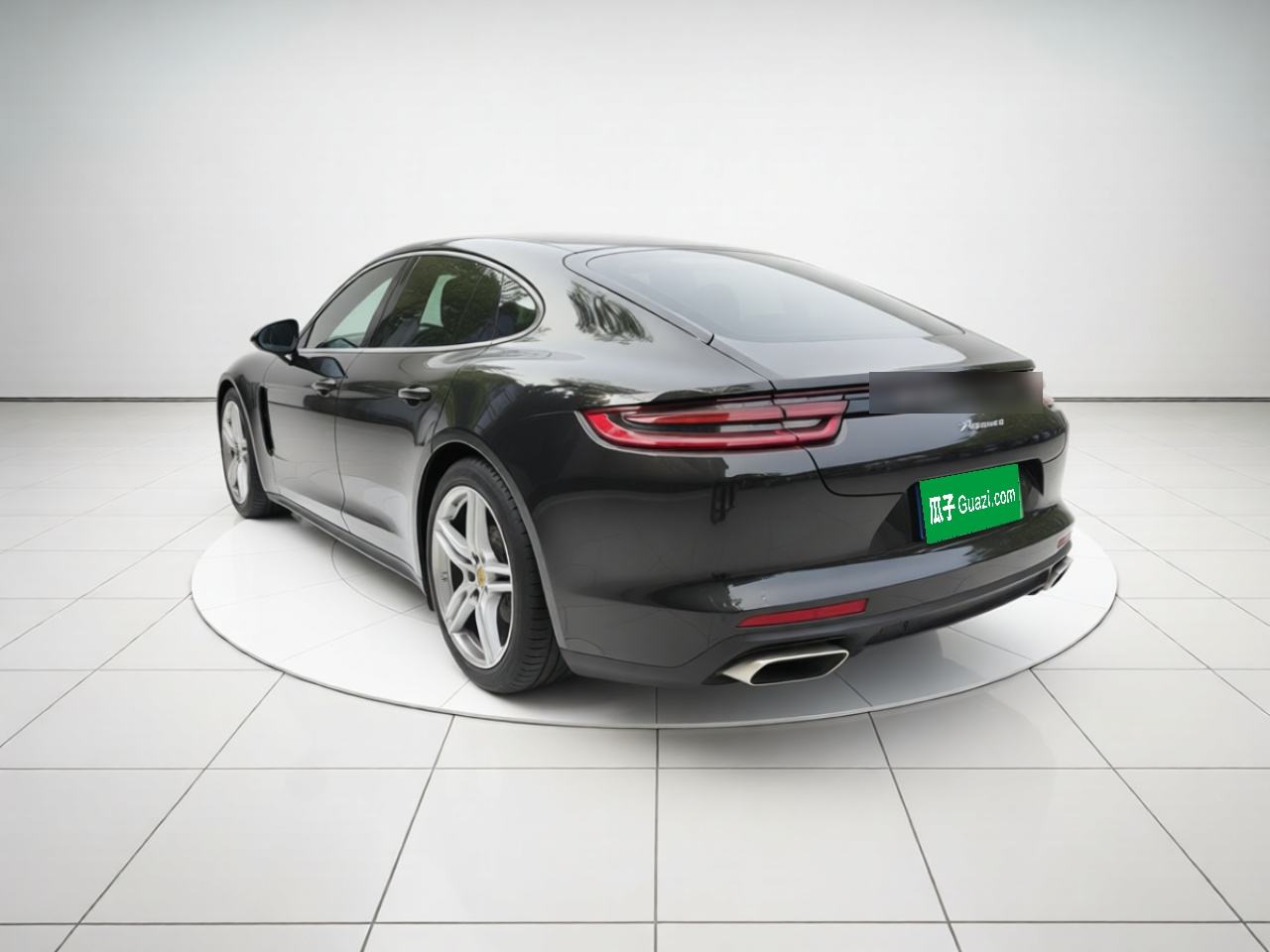 Porsche Panamera - фото 3