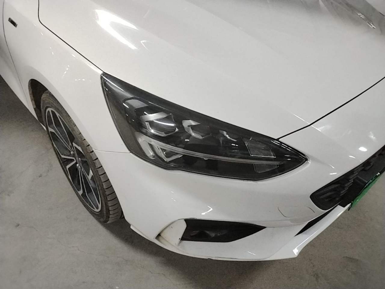 Ford Focus - фото 3