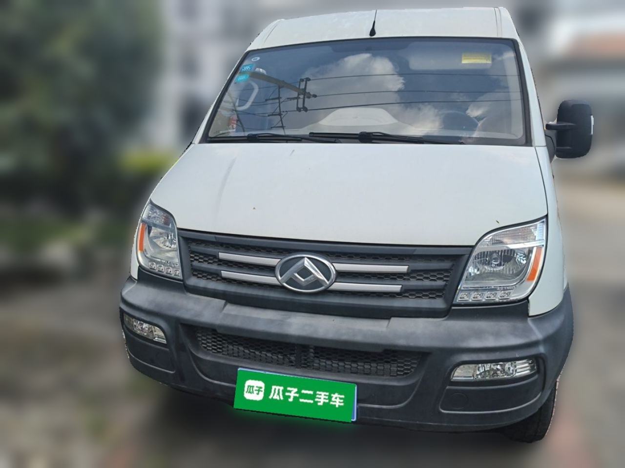 Maxus V80 - фото 1