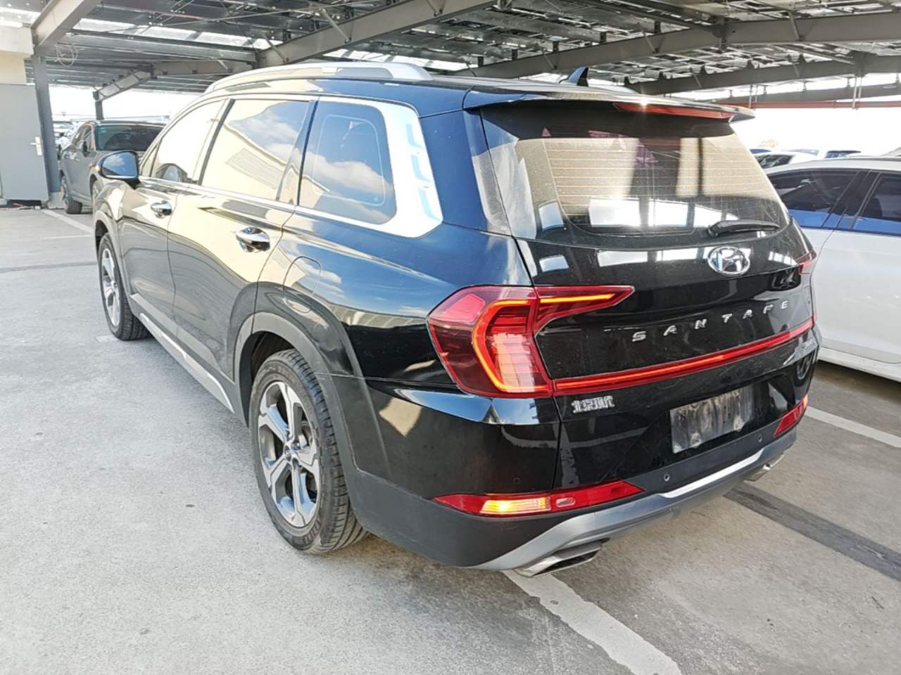 Hyundai Santa Fe - фото 3