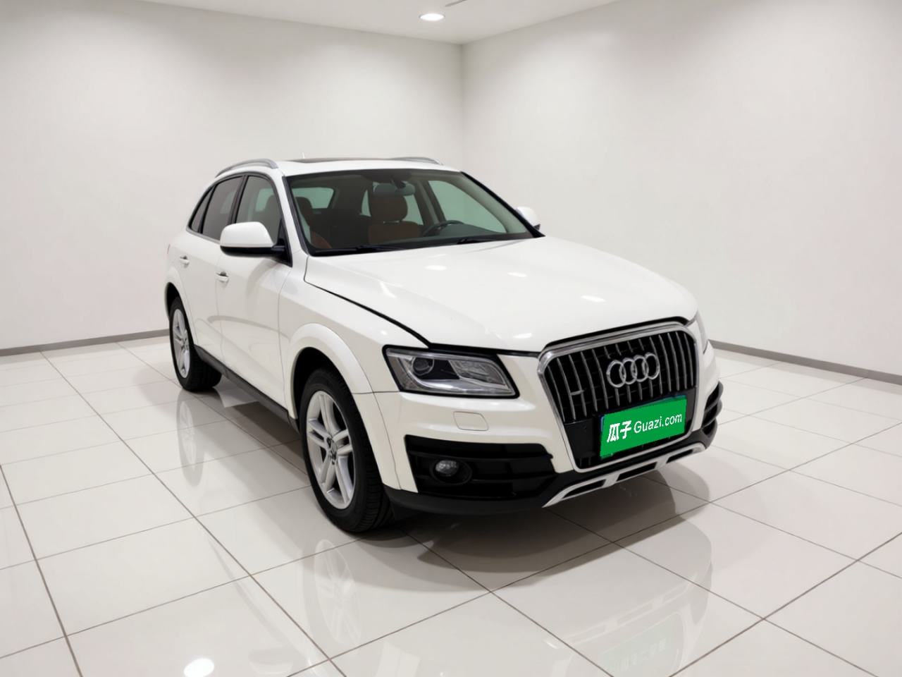 Audi Q5 - фото 2