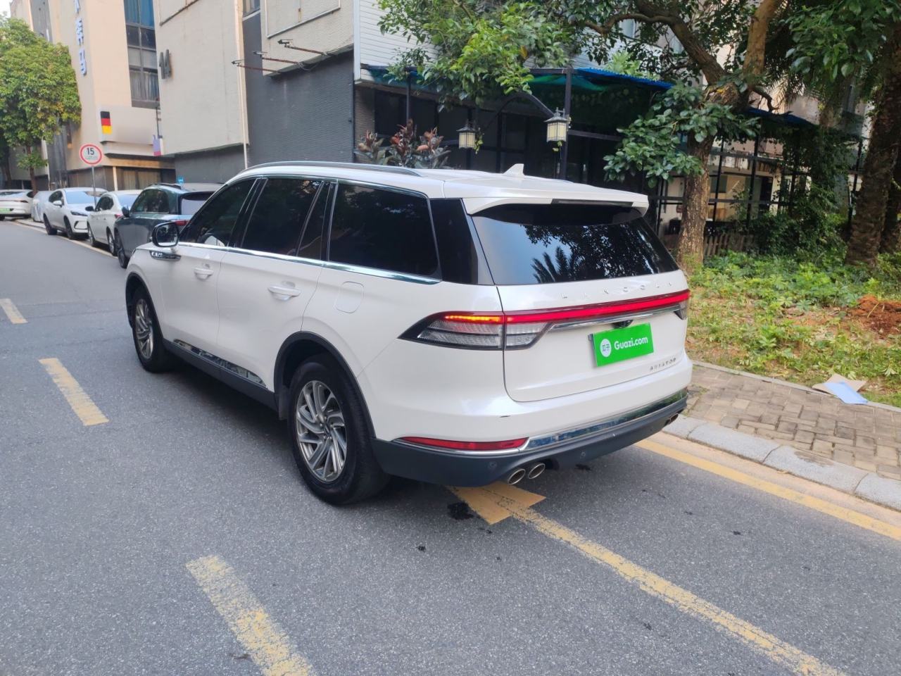 Lincoln Aviator - фото 4