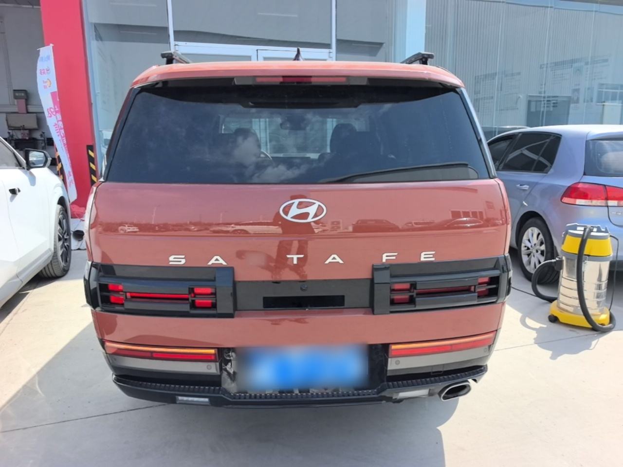 Hyundai Santa Fe - фото 4