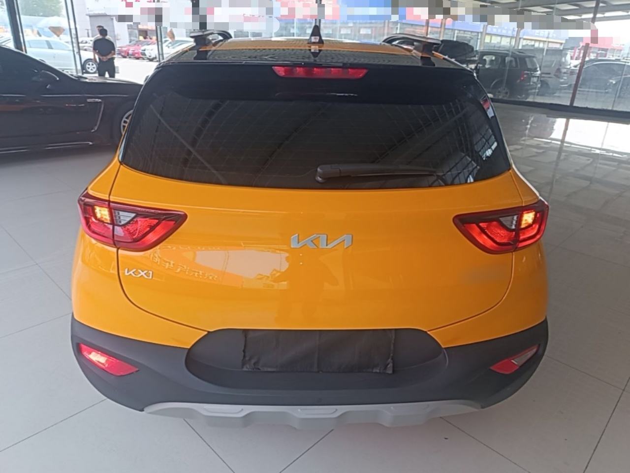 Kia Pegas - фото 4