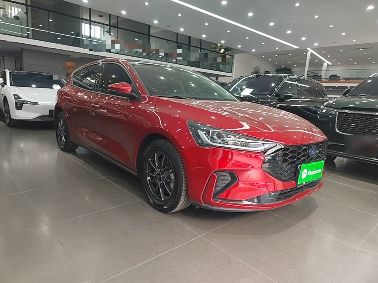 Ford Focus - фото 2