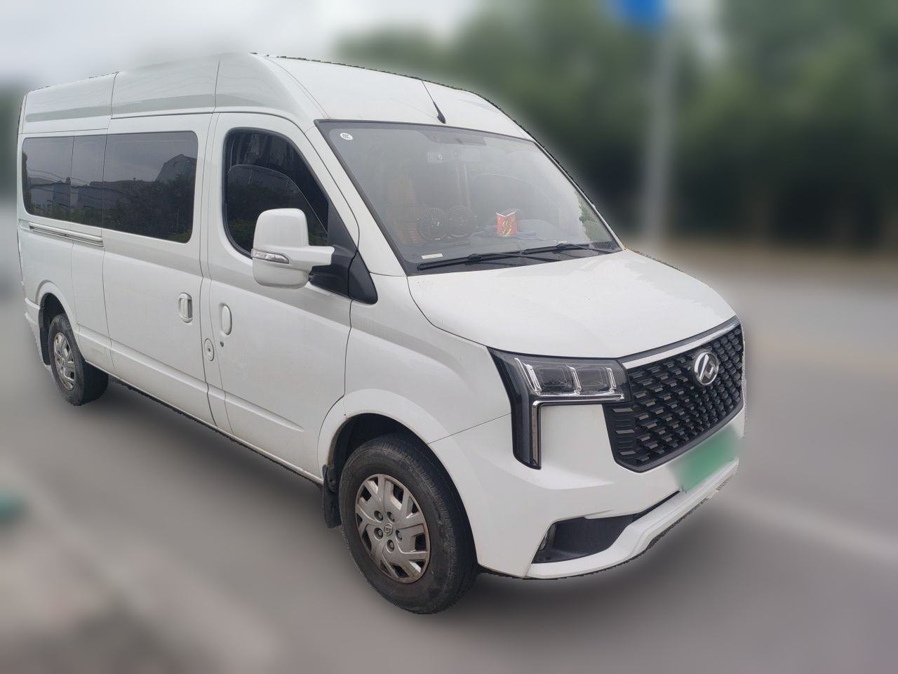 Maxus V80 - фото 2