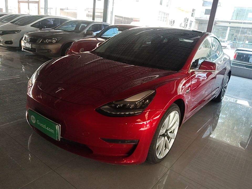 Tesla Model 3 (Import) - фото 0
