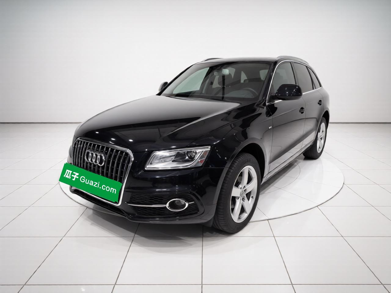 Audi Q5 - фото 0
