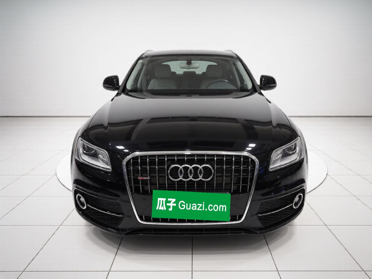 Audi Q5 - фото 1