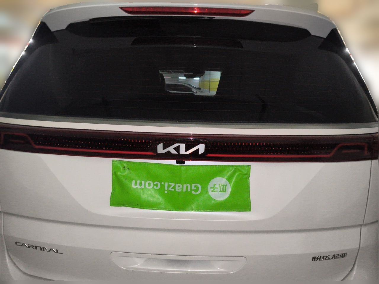 Kia Carnival - фото 4
