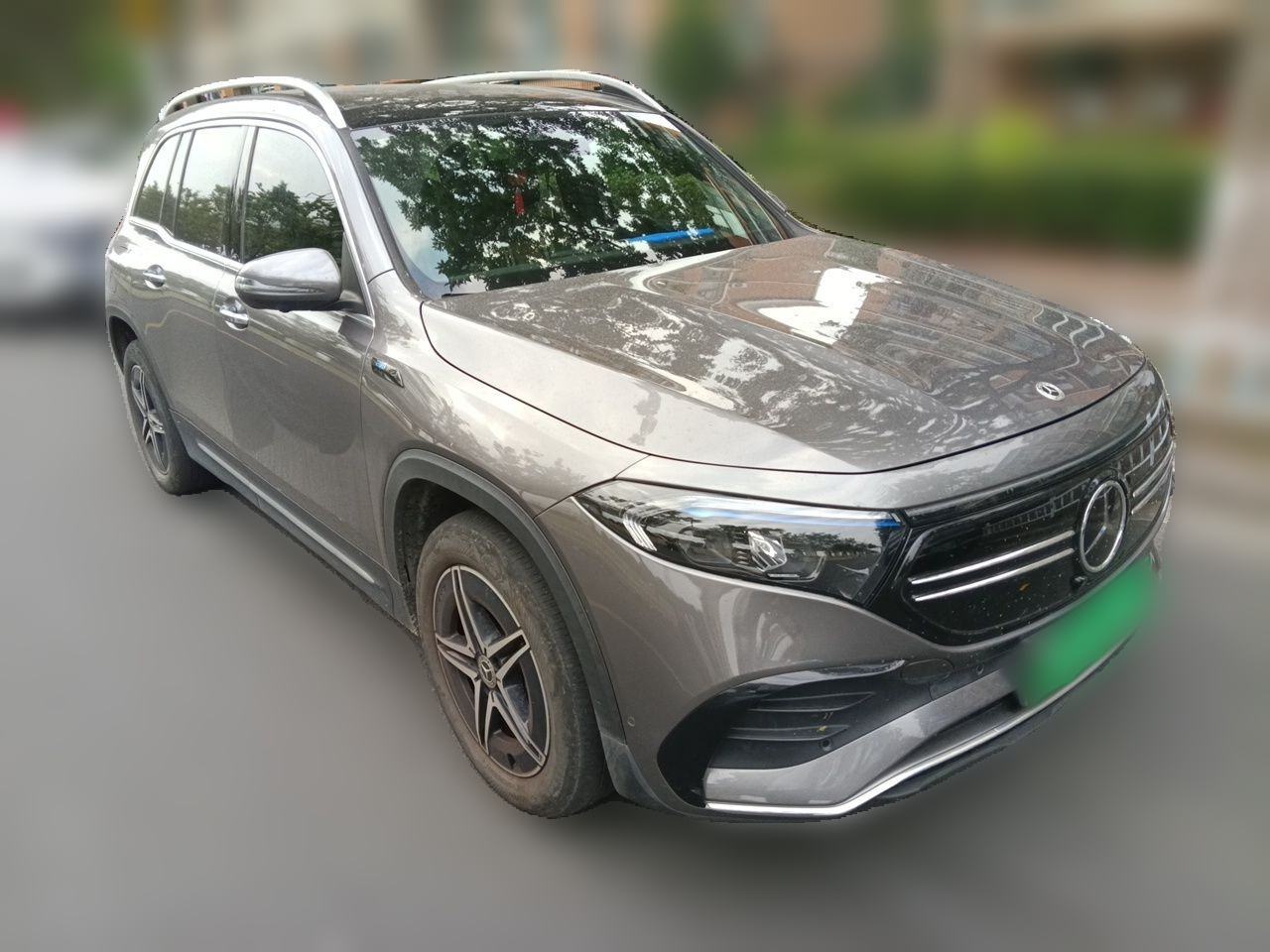 Mercedes-Benz EQB - фото 2