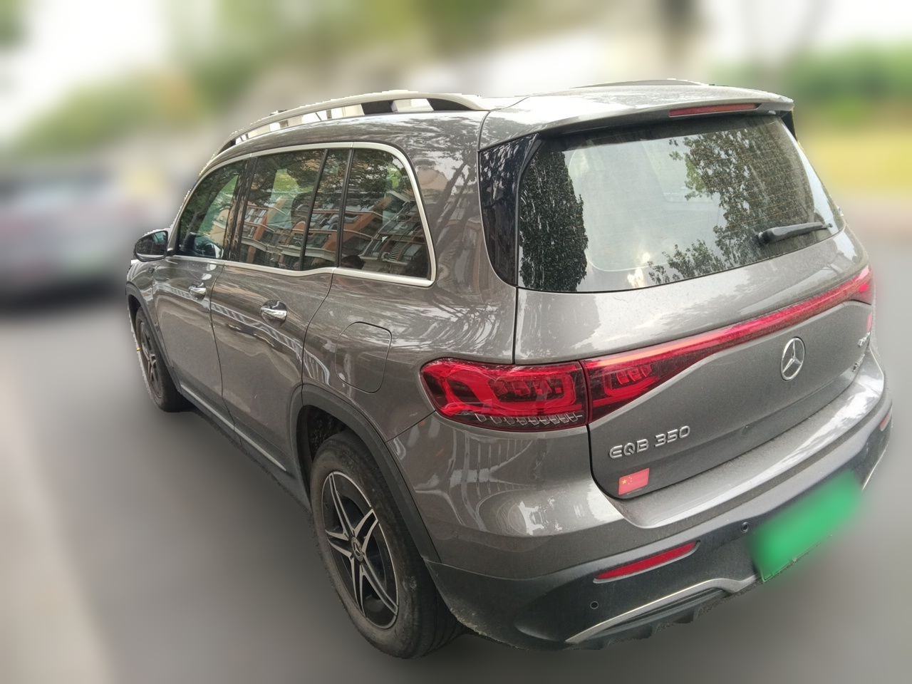 Mercedes-Benz EQB - фото 3
