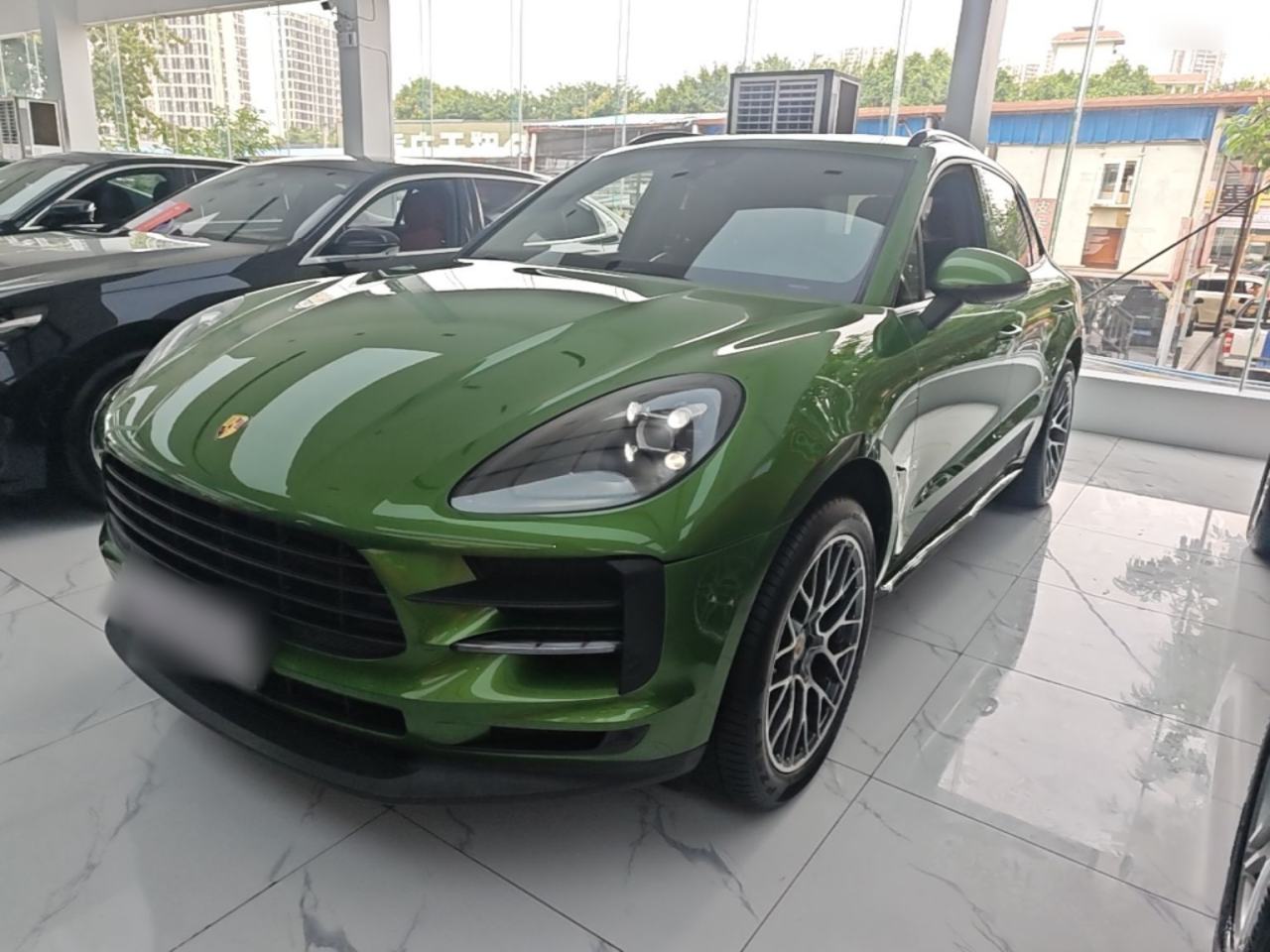 Porsche Macan - фото 0