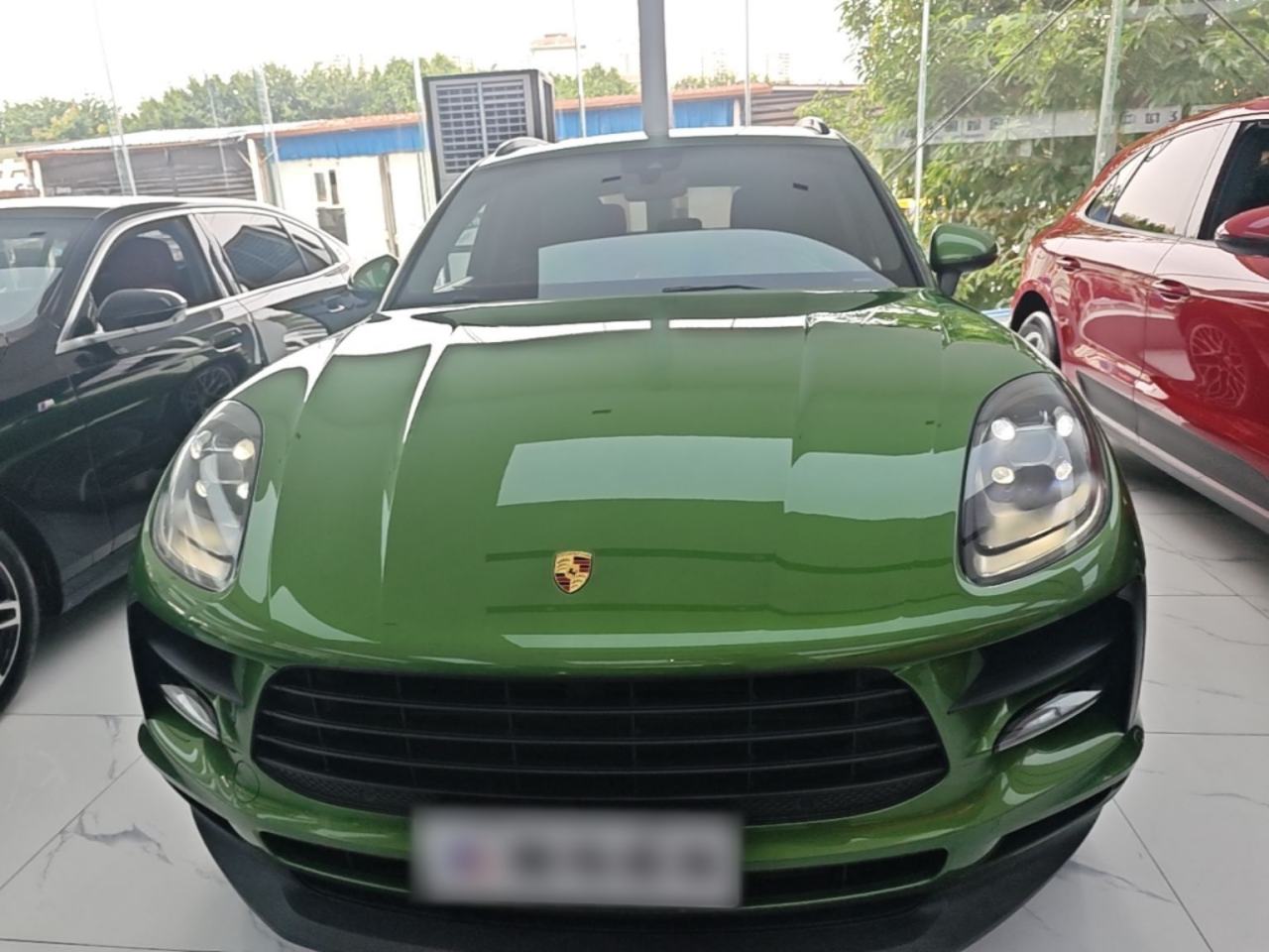 Porsche Macan - фото 1