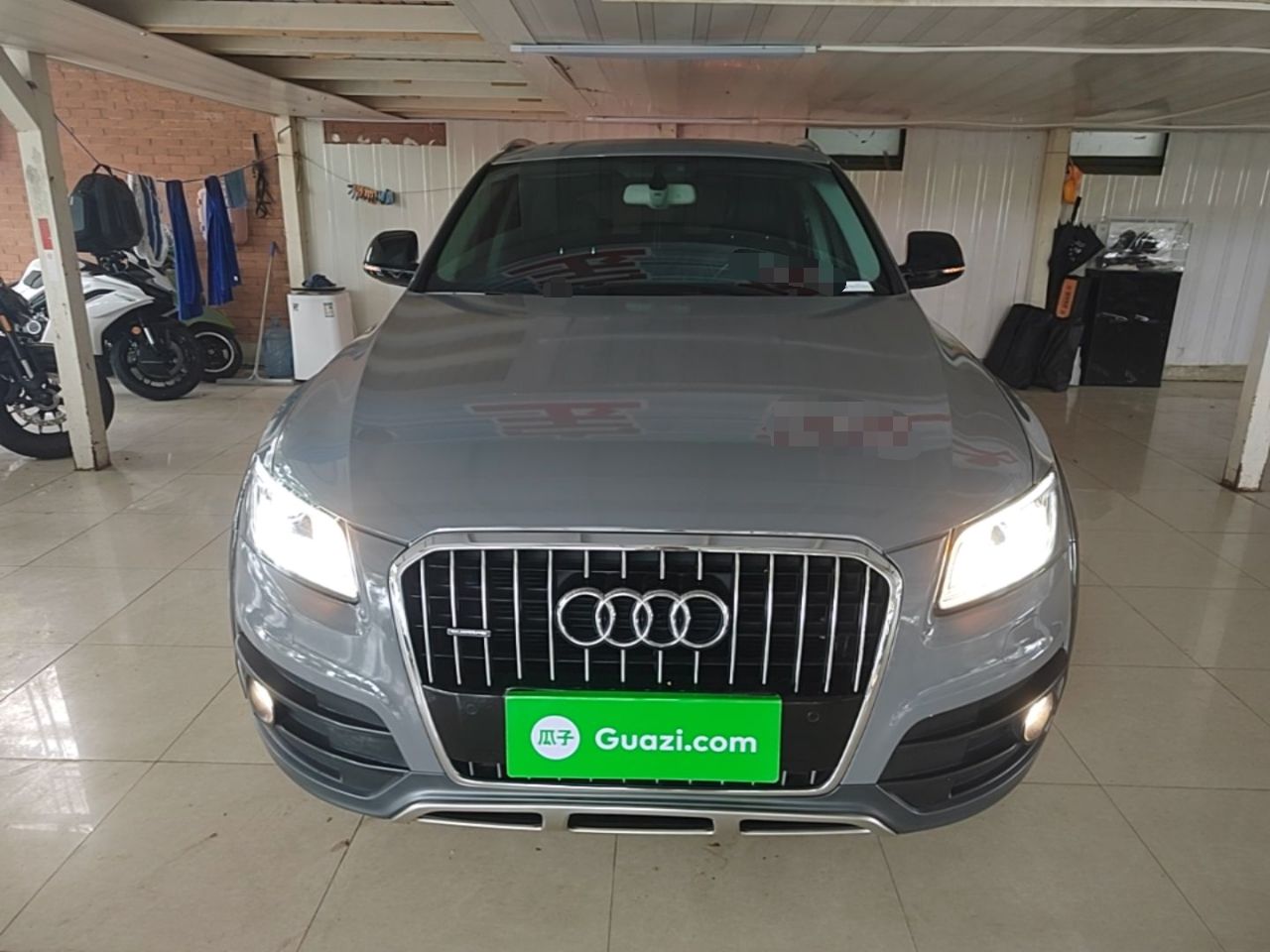 Audi Q5 - фото 1