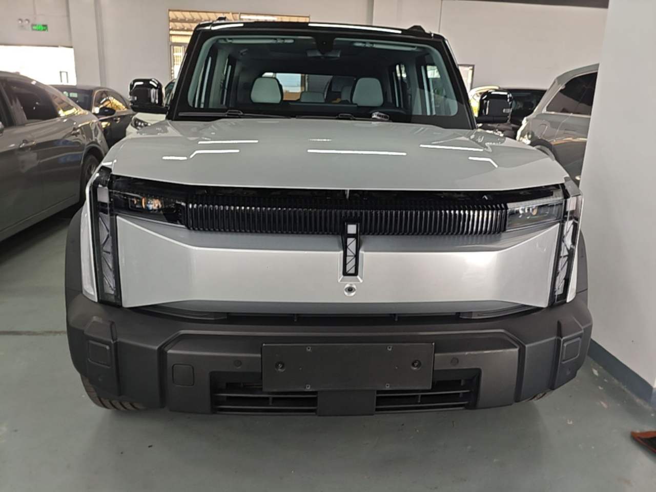 iCAR 03 - фото 1