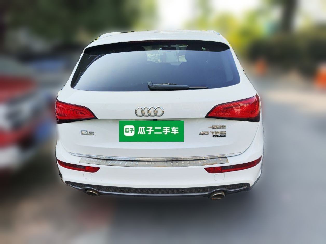 Audi Q5 - фото 4