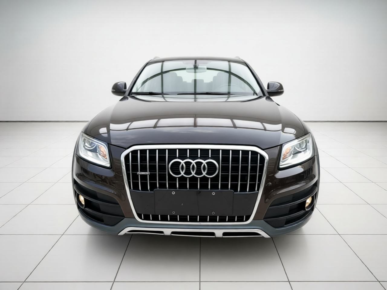 Audi Q5 - фото 1
