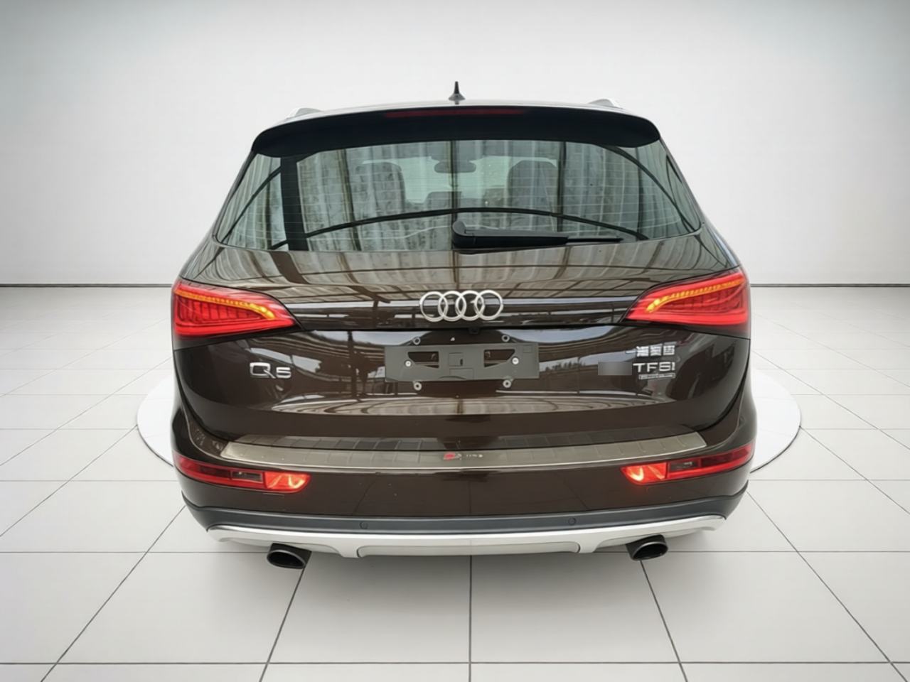 Audi Q5 - фото 4