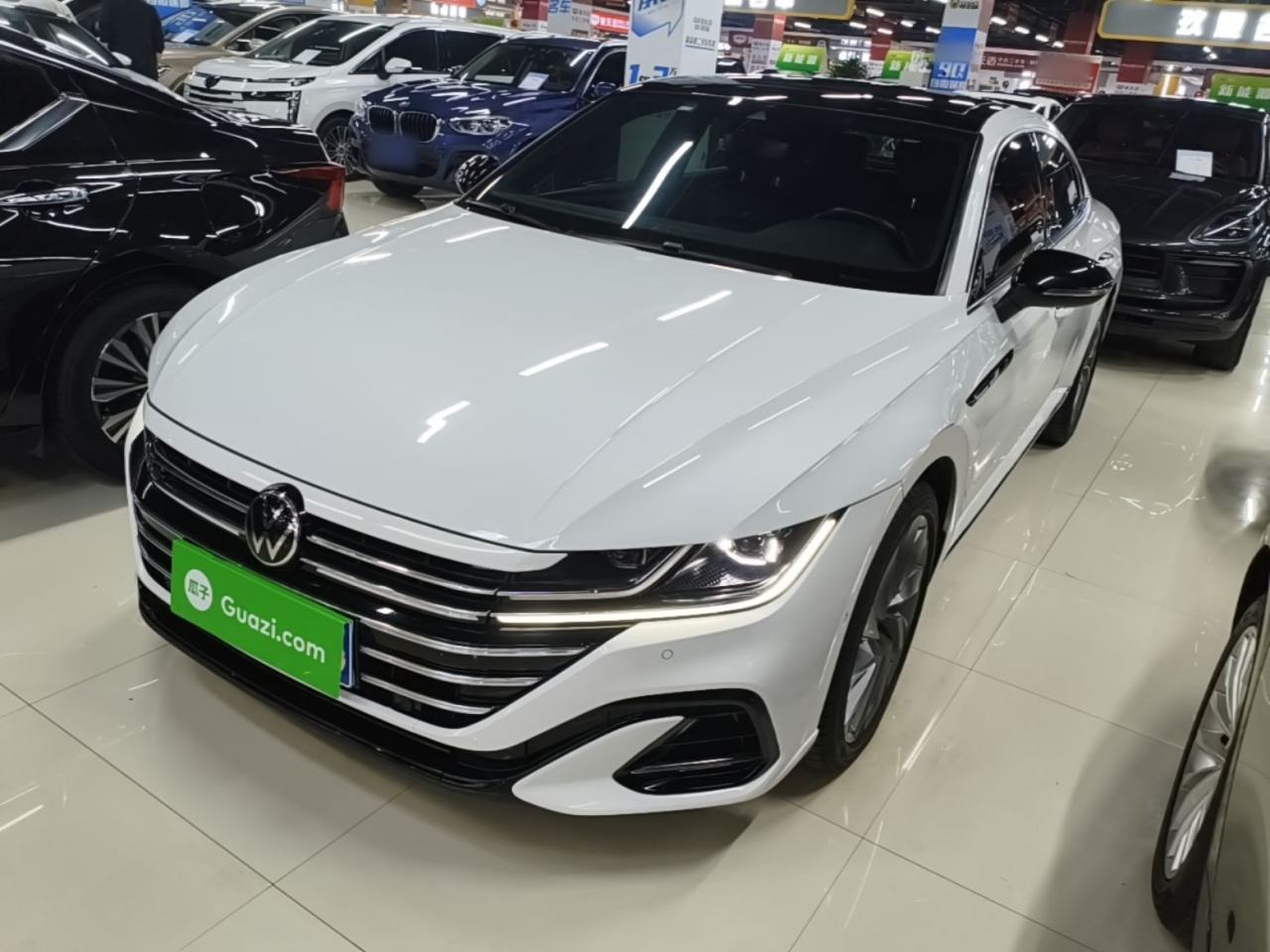 Volkswagen CC - фото 0