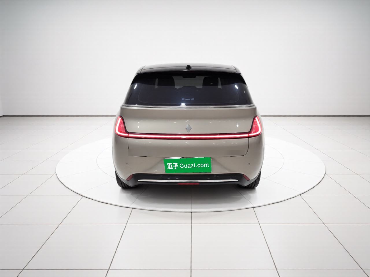Baojun Yunduo - фото 4