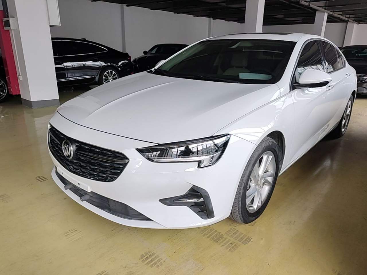 Buick Regal - фото 0