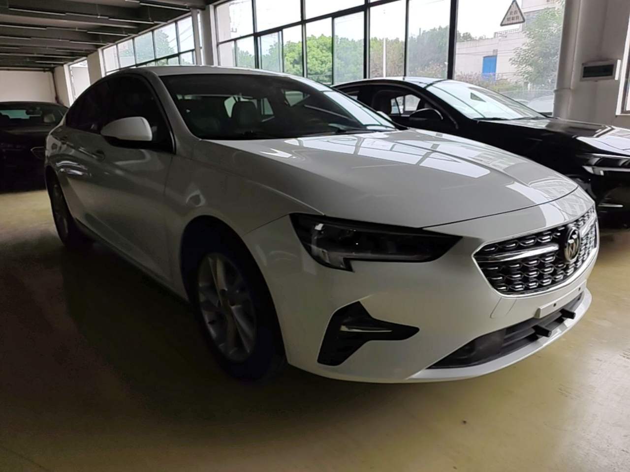 Buick Regal - фото 4