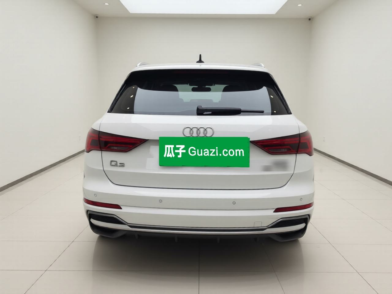 Audi Q3 - фото 4