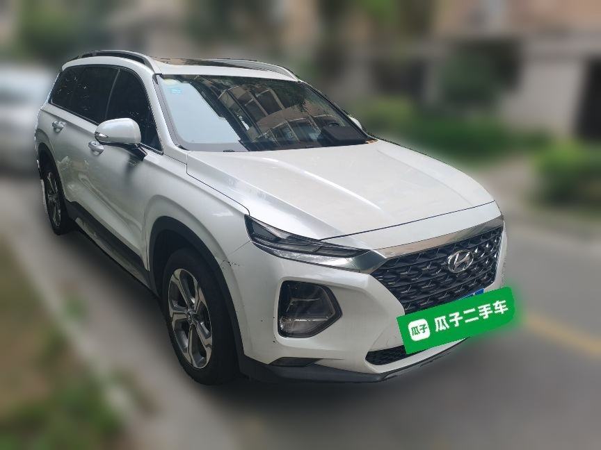 Hyundai Santa Fe - фото 2