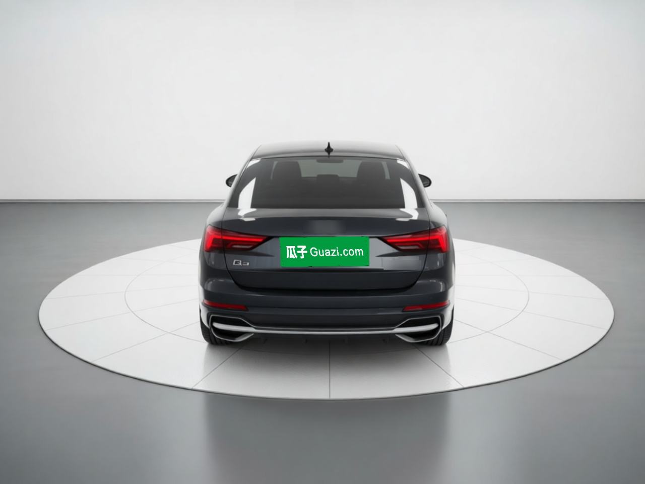 Audi Q3 - фото 4