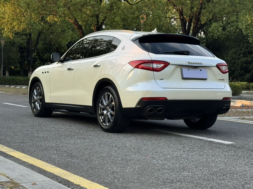 Maserati Levante - фото 3