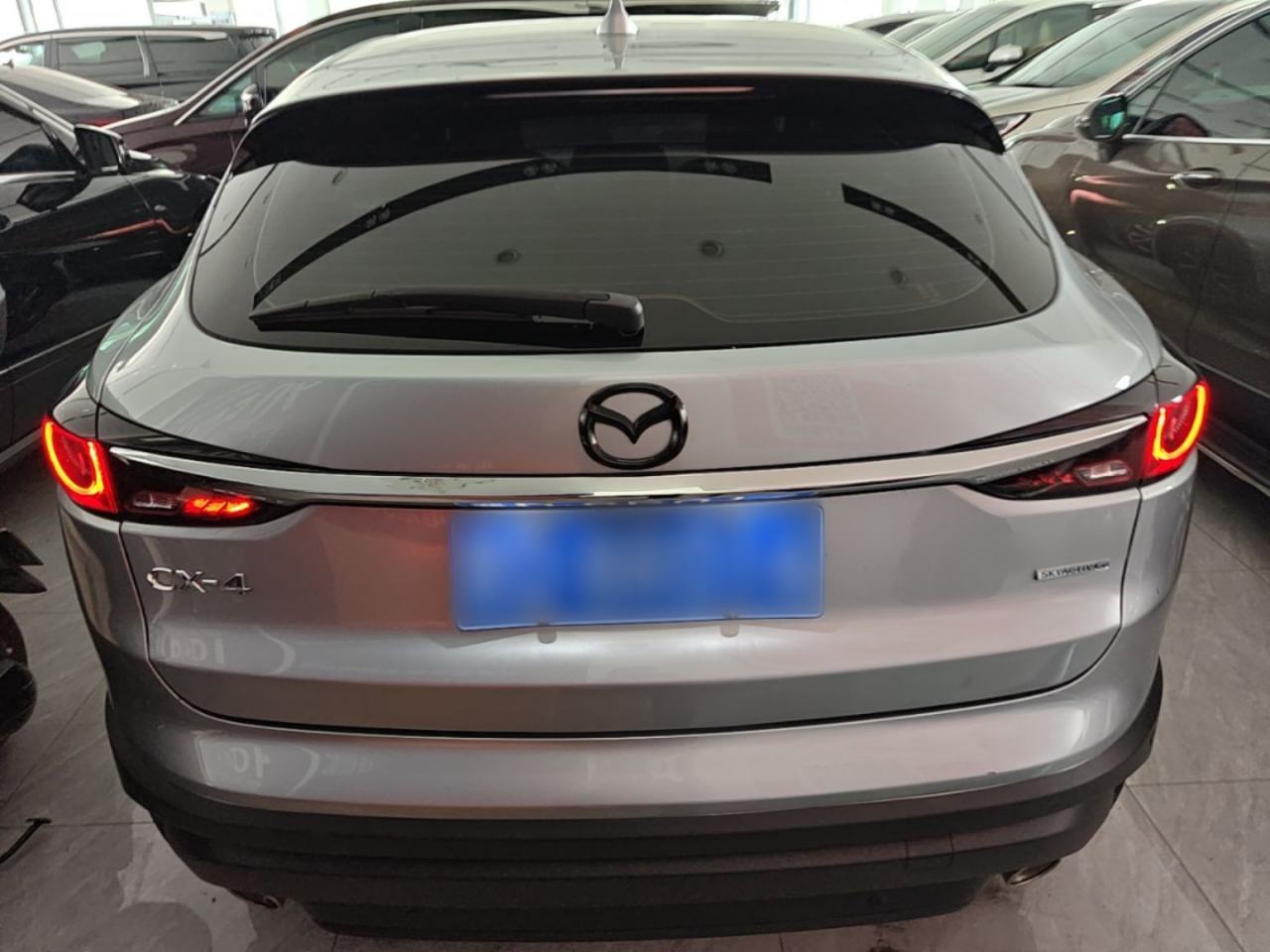 Mazda CX-4 - фото 4