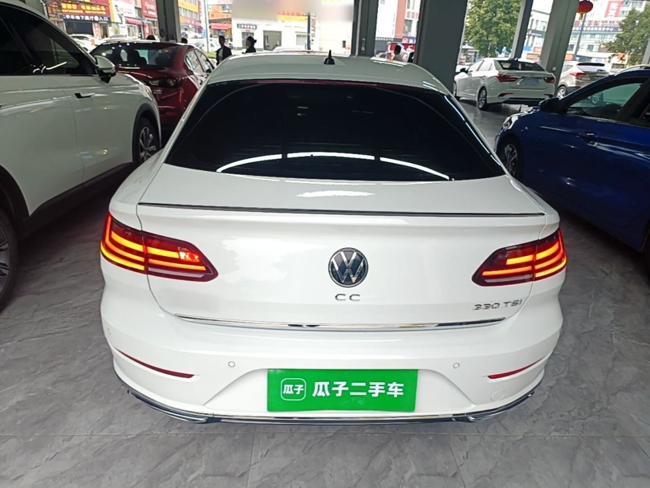 Volkswagen CC - фото 2