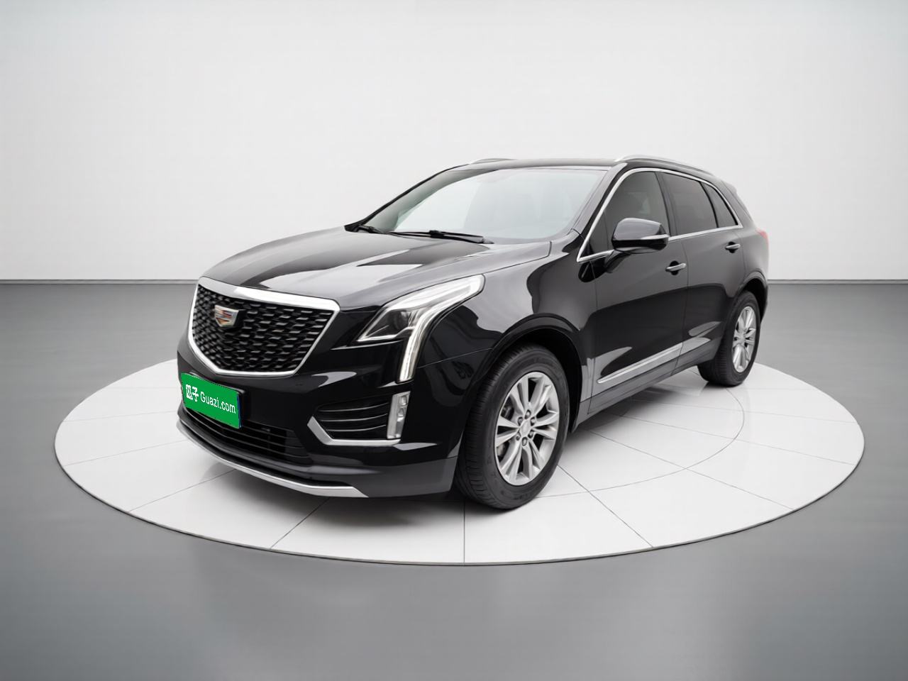 Cadillac XT5 - фото 0