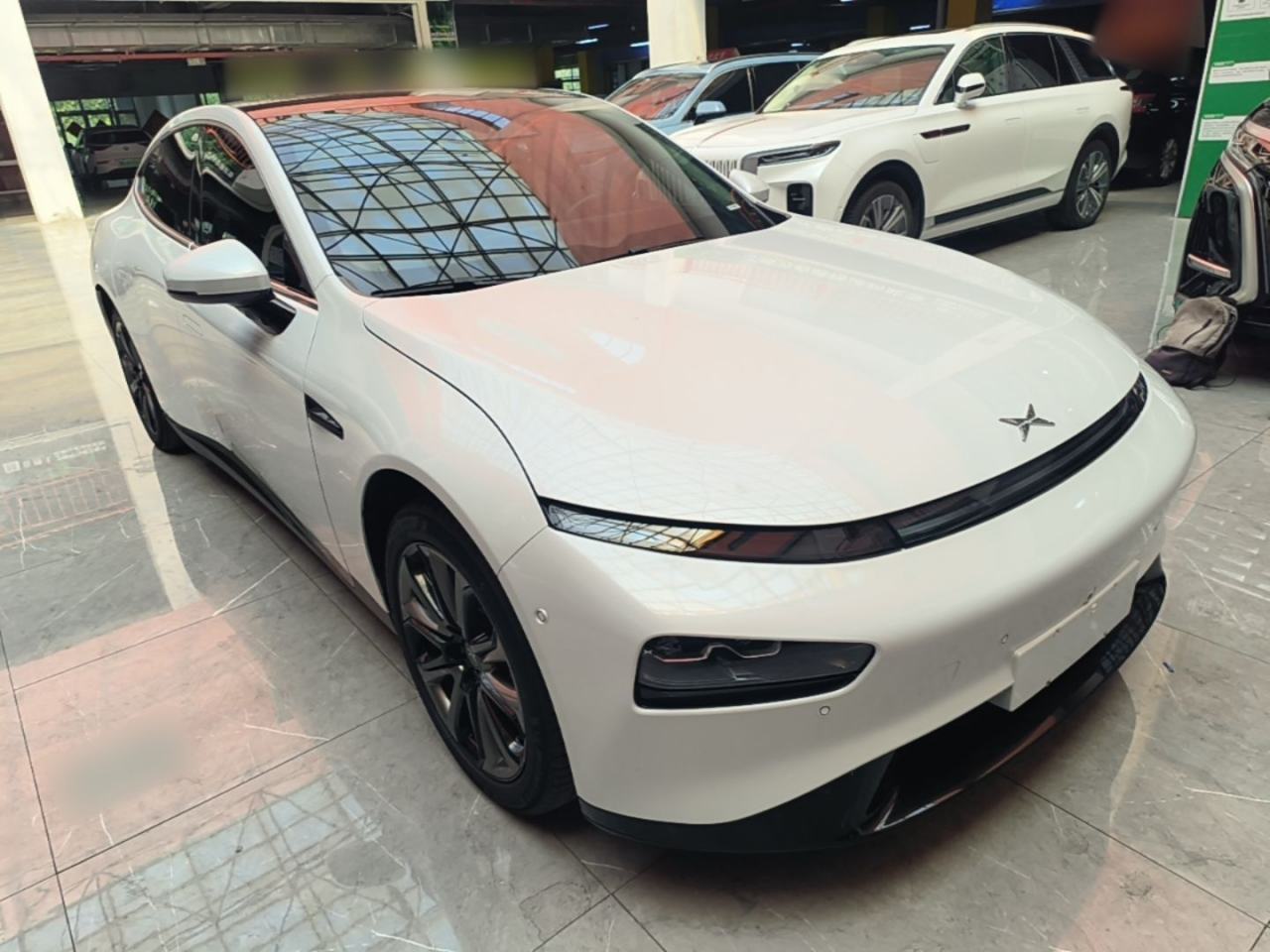 XPeng P7 - фото 2