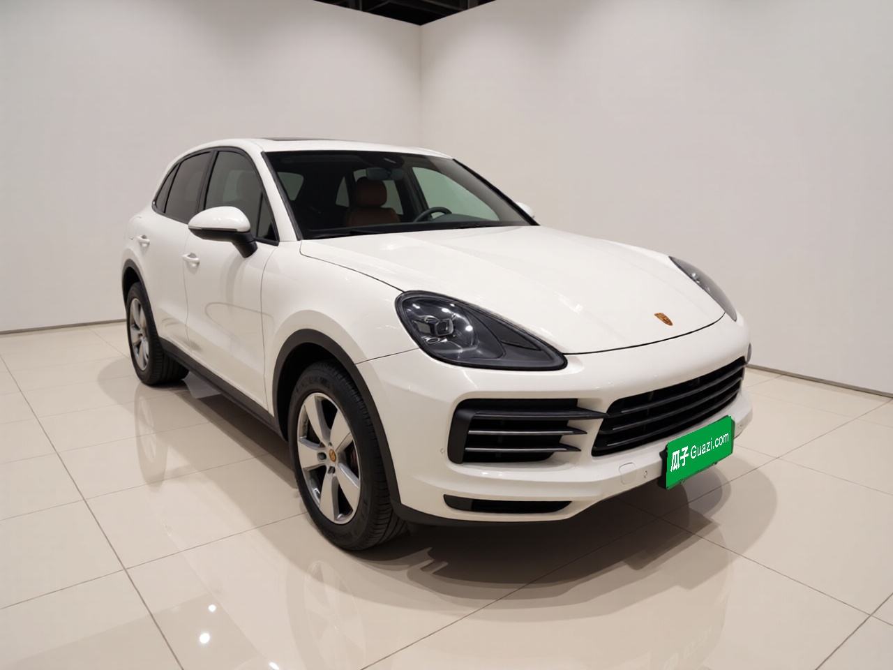 Porsche Cayenne - фото 2