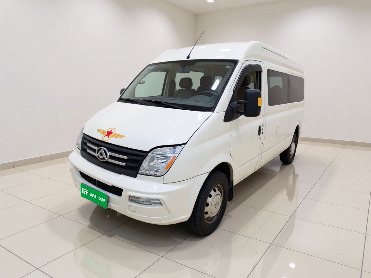 Maxus V80 - фото 0