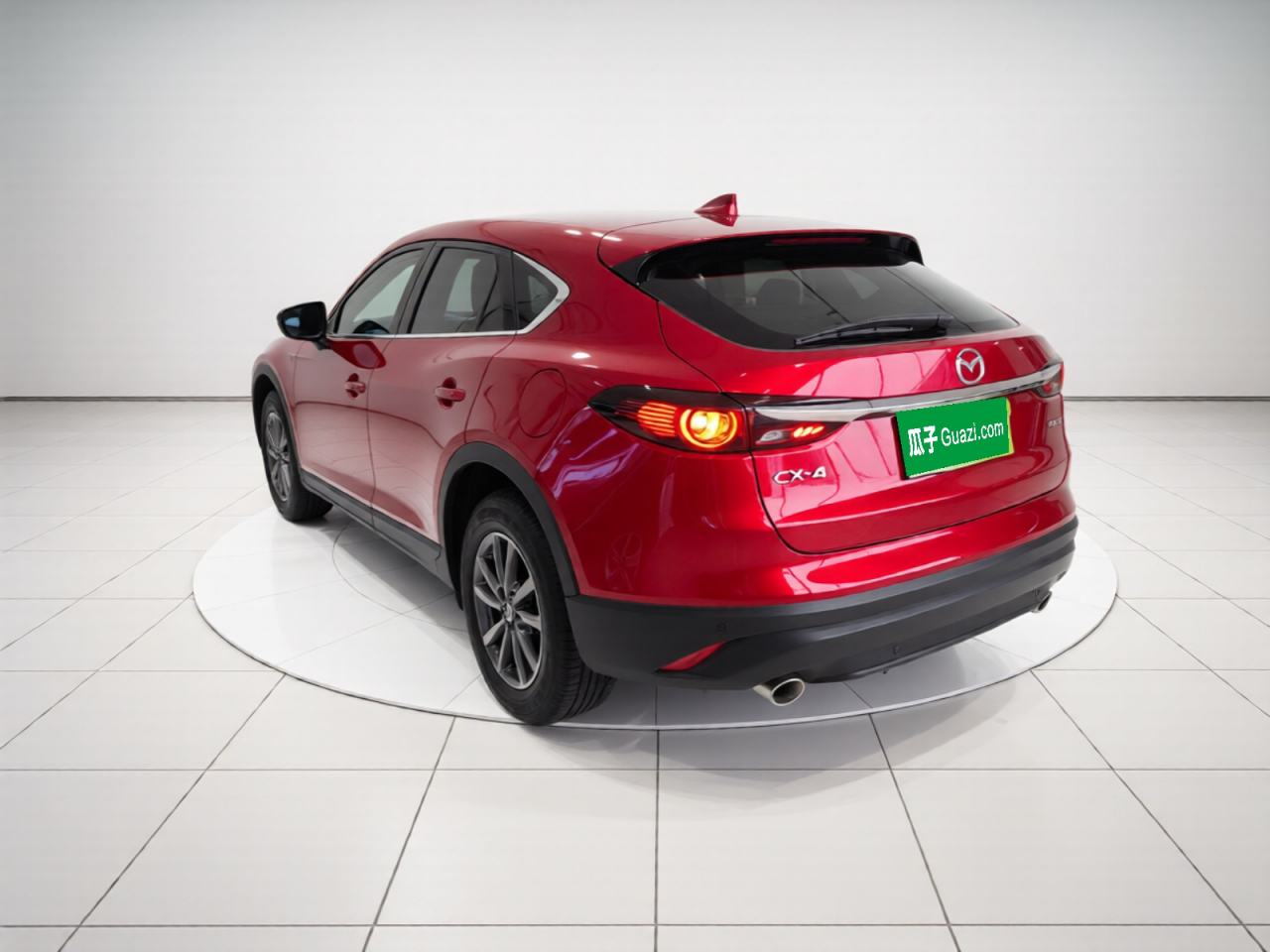 Mazda CX-4 - фото 3