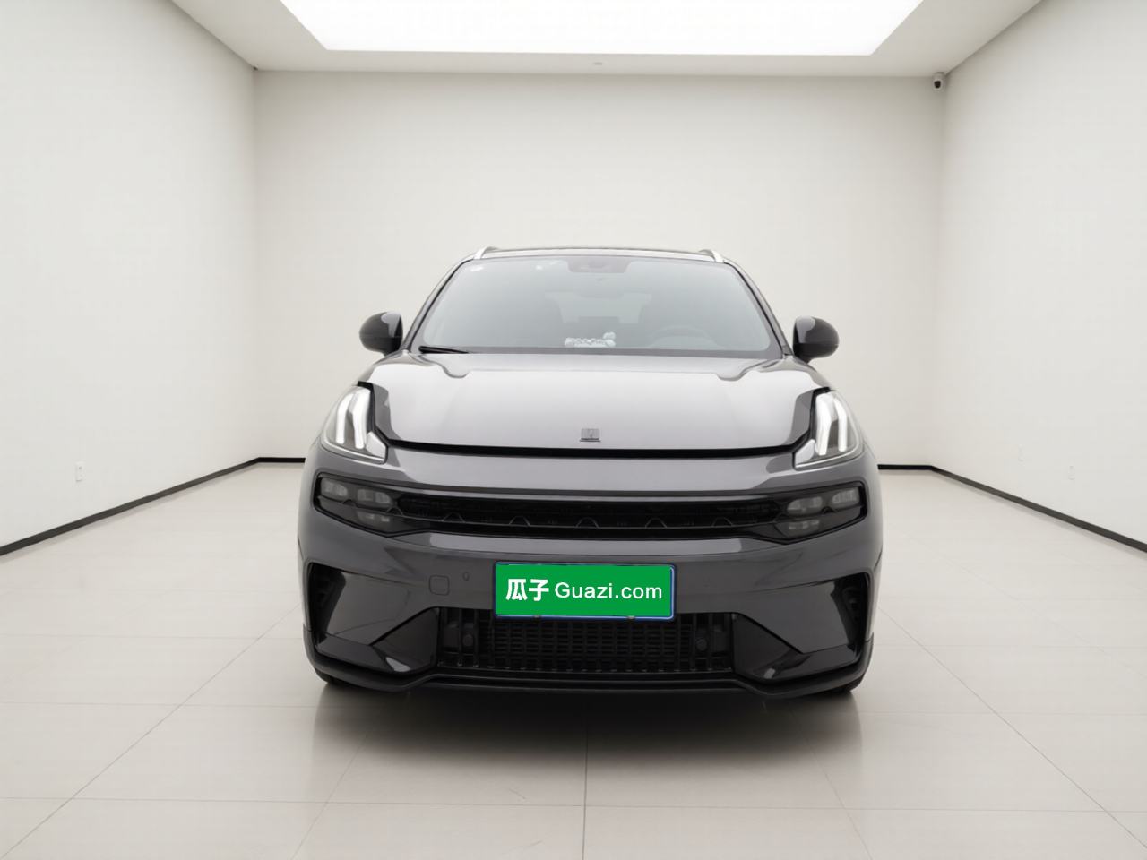 Lynk & Co 06 - фото 1