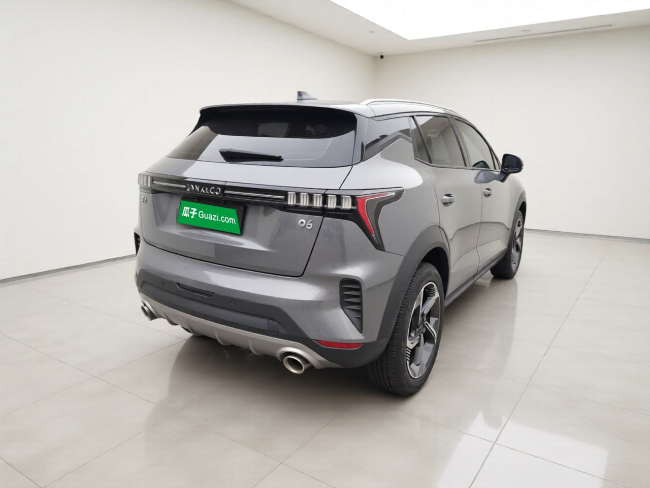 Lynk & Co 06 - фото 3