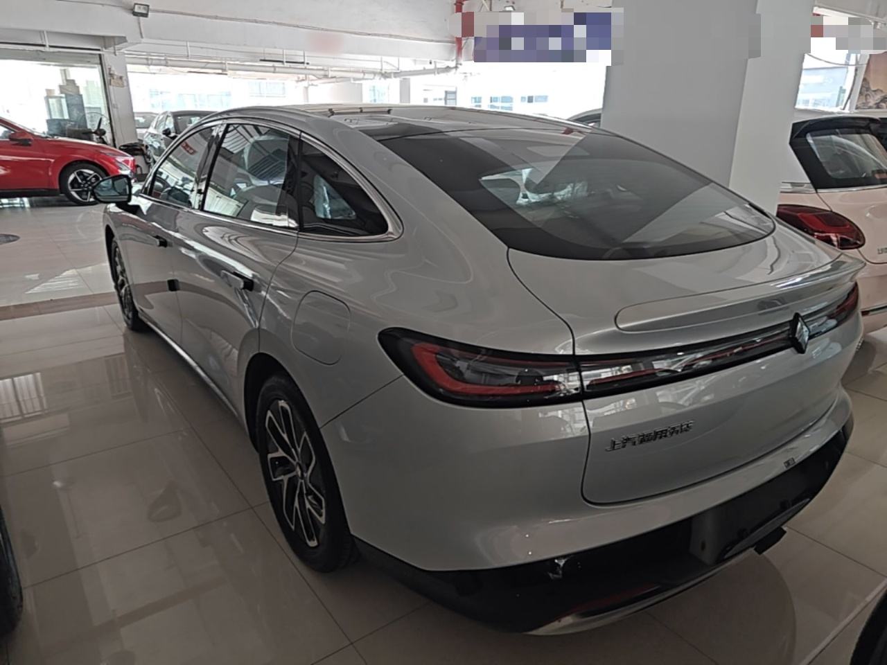 Baojun Xiangjing - фото 3