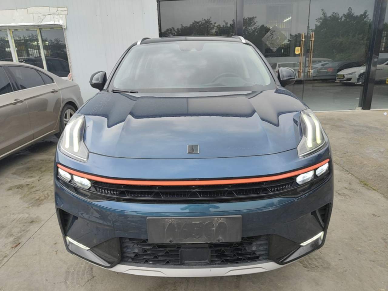 Lynk & Co 06 - фото 1