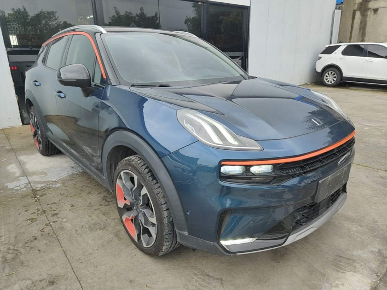 Lynk & Co 06 - фото 2
