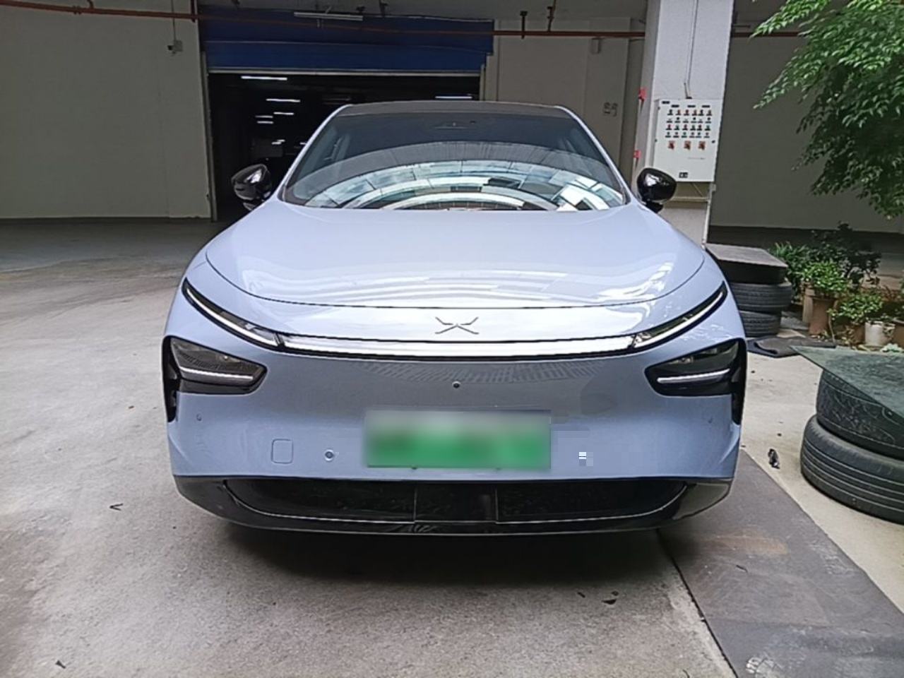 XPeng G7 - фото 1