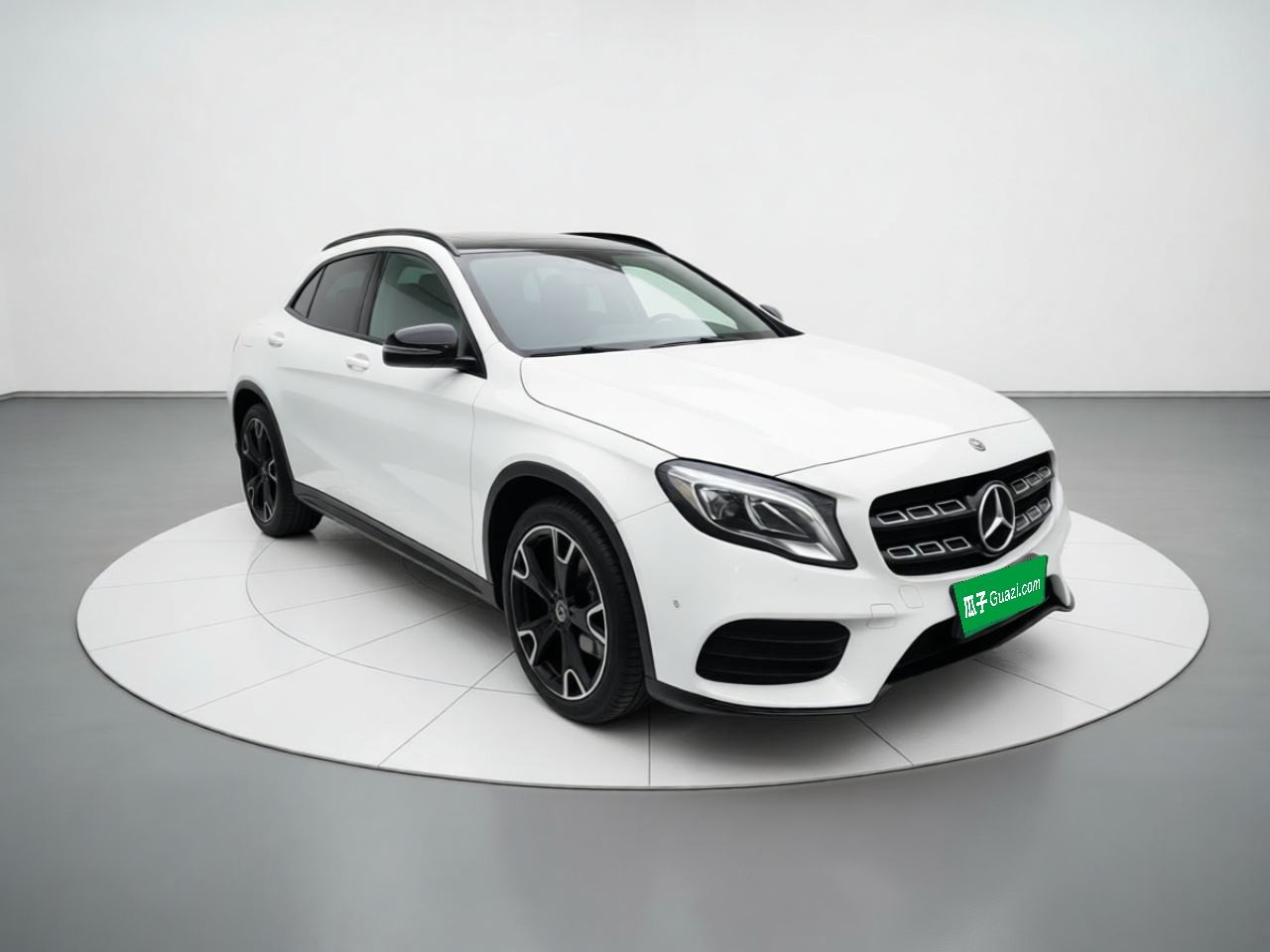 Mercedes-Benz GLA - фото 2